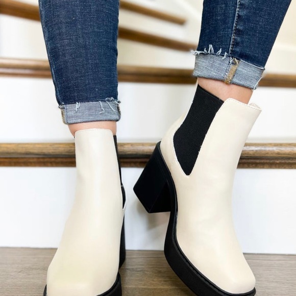 MIA Boots - Picture 7 of 7